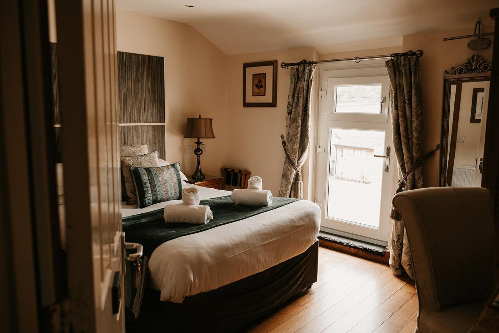 Bed and Breakfast The Wilson Arms Torver Exterior foto