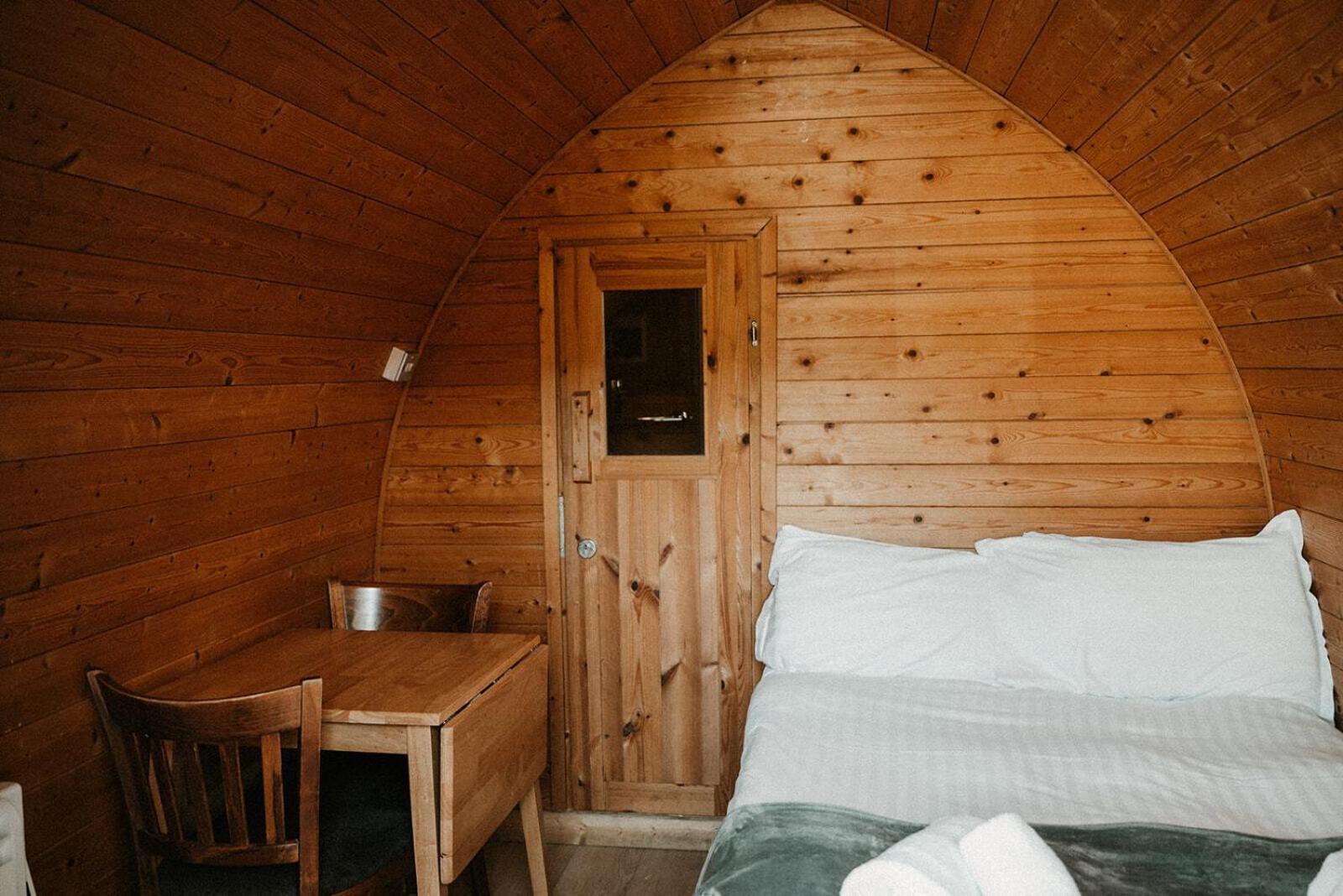 Bed and Breakfast The Wilson Arms Torver Zimmer foto